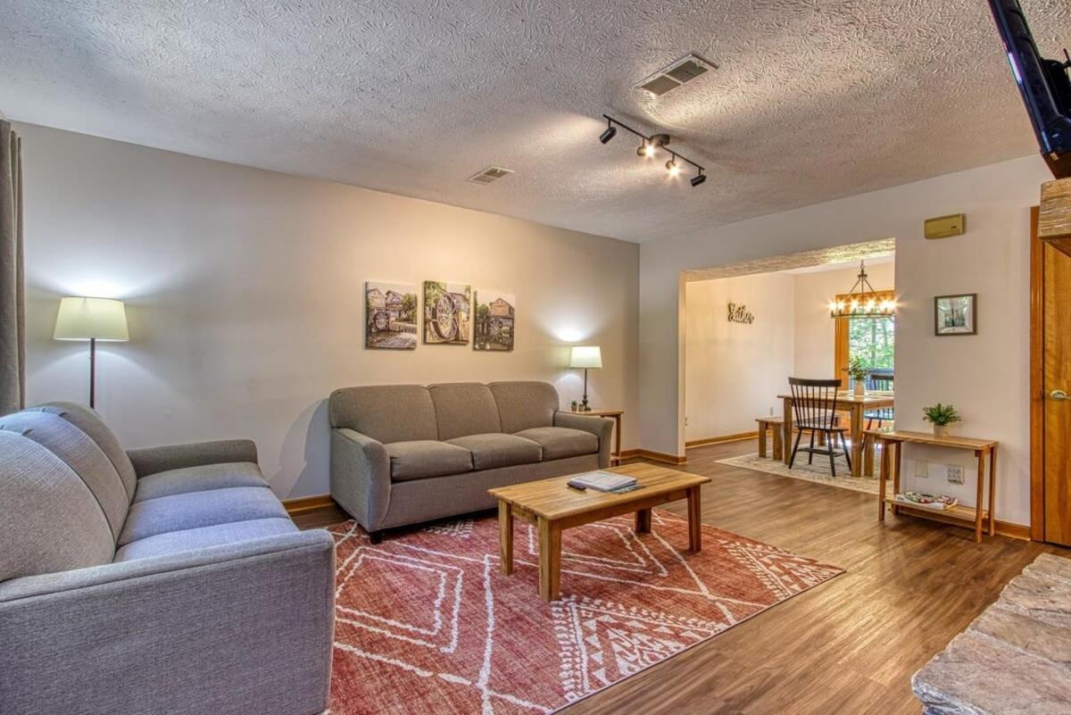 Pinecrest Townhomes-1King-2Queen Unit-Renovated Pigeon Forge Εξωτερικό φωτογραφία